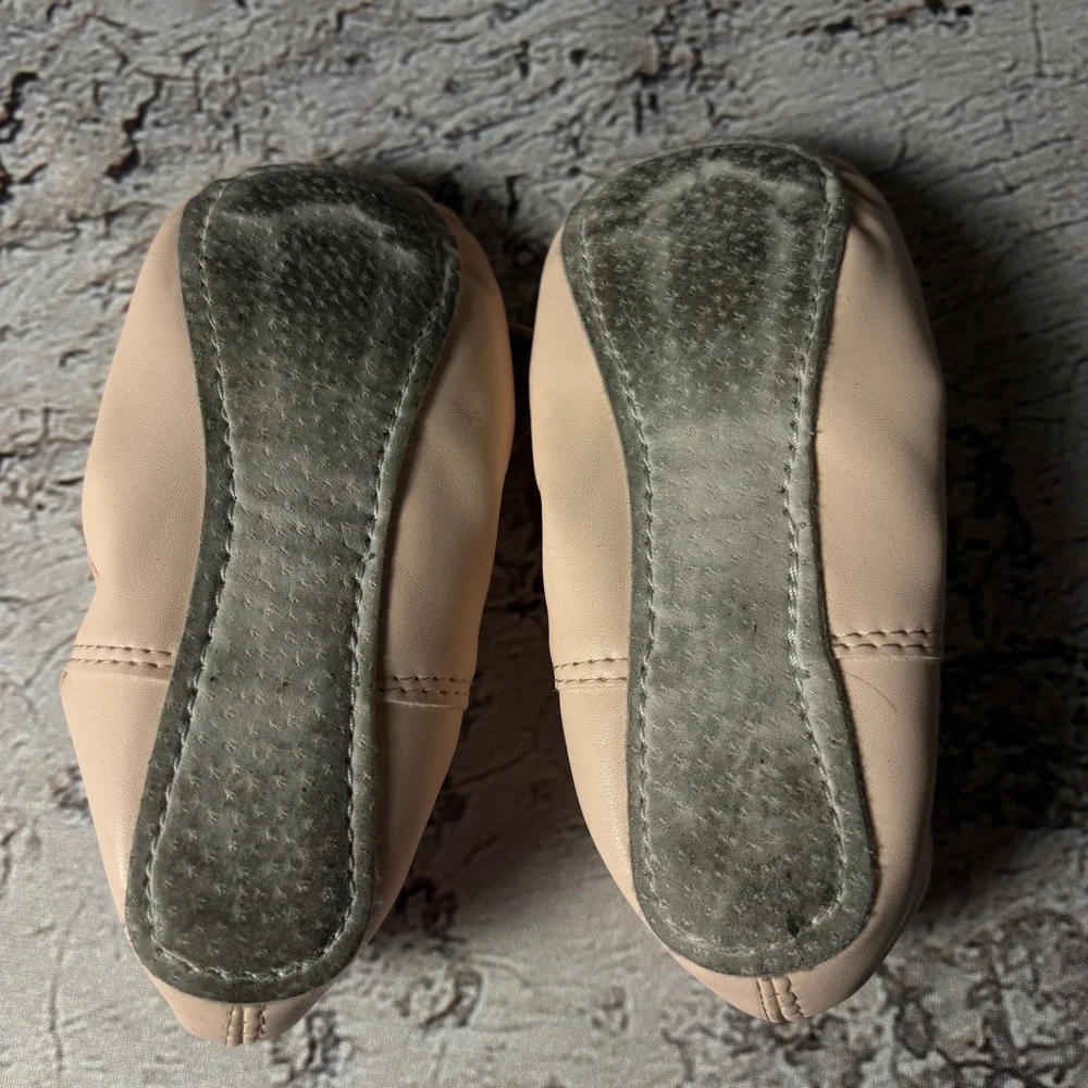 Danskin Freestyle Ballet Shoes, Girl’s Size 11
